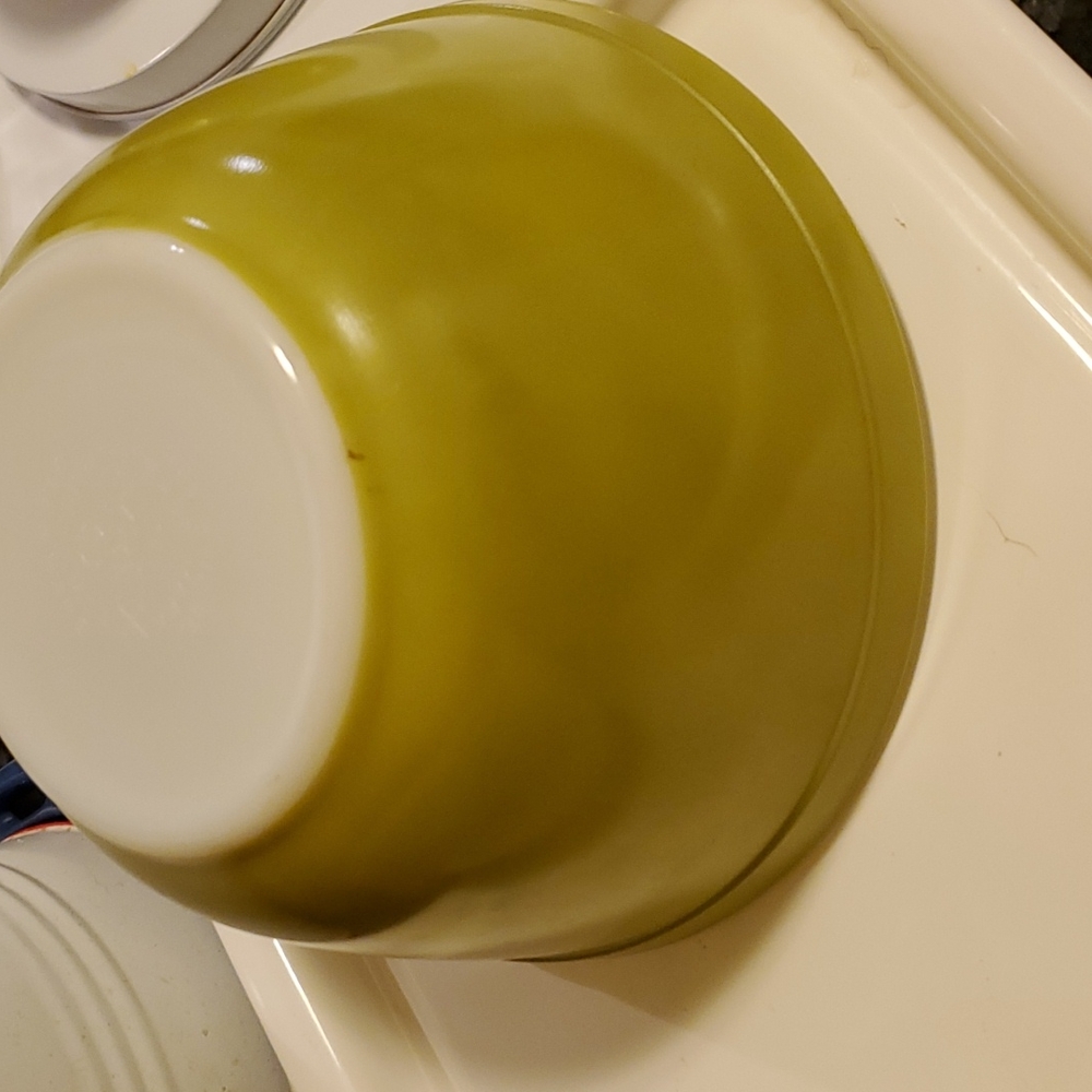 **Vintage Verde Nesting Bowls - Picture 5 of 6